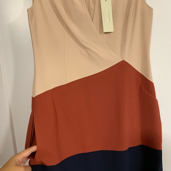 BCBG RUNWAY Dress - Picture 3 of 7